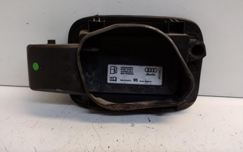 TAPA EXTERIOR COMBUSTIBLE AUDI A4 BERLINA (8K2) 