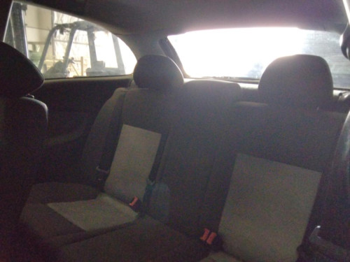 SEAT IBIZA (6L1) — vehículo donante para recambios 