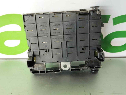 CAJA RELES / FUSIBLES Citroen C8 
