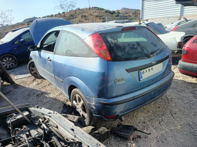FORD FOCUS BERLINA (CAK)