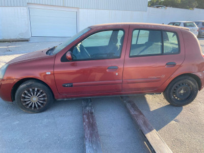 RENAULT CLIO II FASE II (B/CB0)