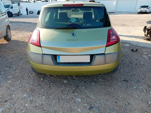 RENAULT MEGANE II CLASSIC BERLINA — автомобиль-донор на запчасти 