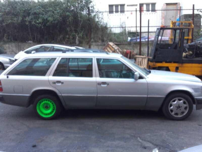 MERCEDES-BENZ CLASE 124 (BM 124) FAMILIAR
