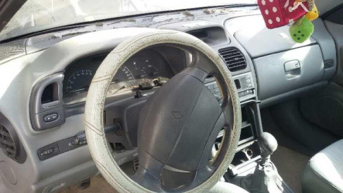  RENAULT LAGUNA (B56) 