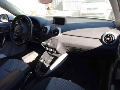 AUDI A1 (8X1)