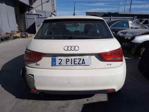 AUDI A1 (8X1) — vehículo donante para recambios 