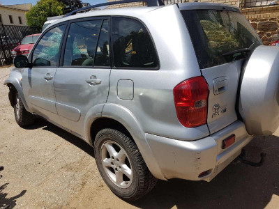TOYOTA RAV4 (A2)