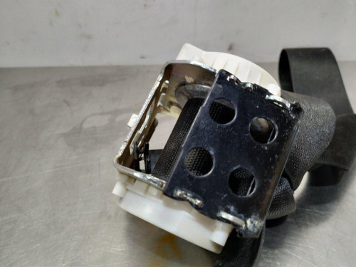  CINTURON SEGURIDAD TRASERO CENTRAL Mercedes-Benz CLASE C (BM 204) BERLINA 
