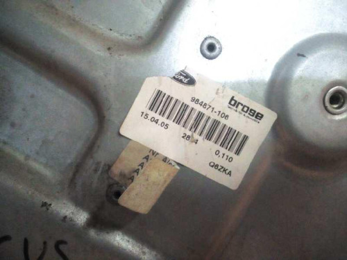 ELEVALUNAS TRASERO DERECHO 