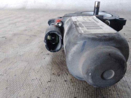 MOTOR ELEVALUNAS TRASERO IZQUIERDO Renault MEGANE I SCENIC (JA0) 