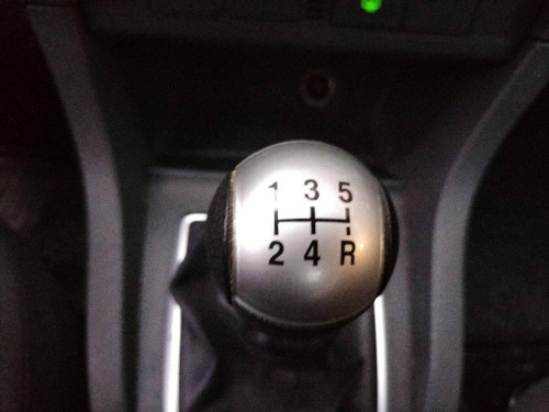  FORD FOCUS BERLINA (CAP) 