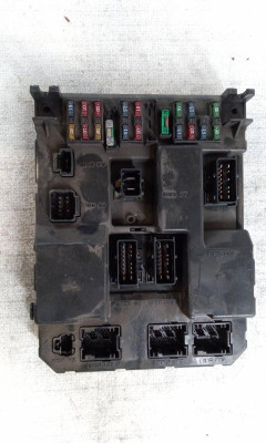 CAJA RELES / FUSIBLES, PEUGEOT, 307 (S1)(04.2001)