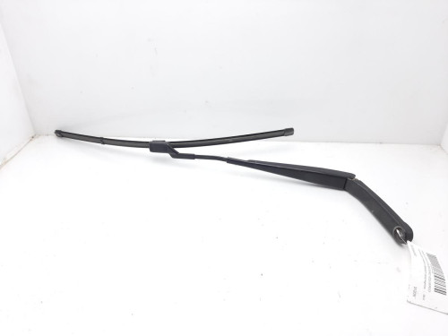  BRAZO LIMPIA DELANTERO IZQUIERDO Volkswagen PASSAT VARIANT (3C5) 