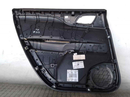 GUARNECIDO PUERTA TRASERA DERECHA CITROEN C4 BERLINA 