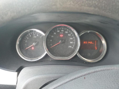  CUADRO INSTRUMENTOS DACIA LODGY 