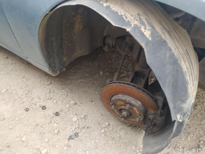PINZA DE FRENO DELANTERA DERECHA