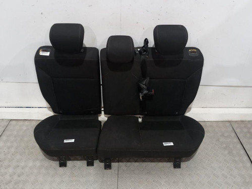  ASIENTOS TRASEROS FORD FOCUS BERLINA (CEW) 