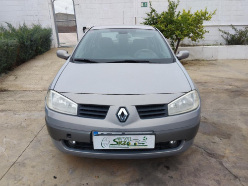  Renault Megane II Classic Berlina (2003->) SIN IDENTIFICAR 