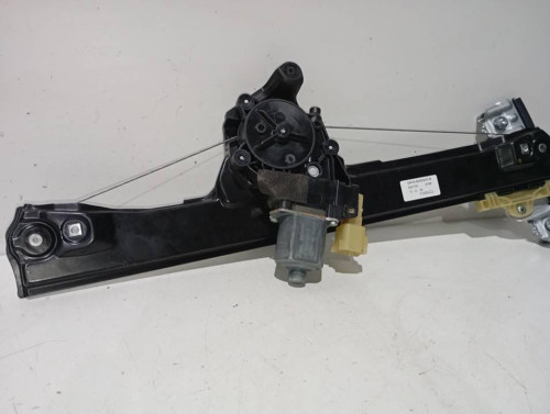 ELEVALUNAS DELANTERO DERECHO Ford ECOSPORT (CR6) 