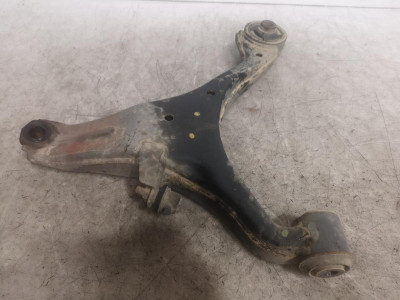 BRAZO SUSPENSION DELANTERO IZQUIERDO