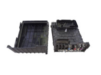CAJA RELES / FUSIBLES