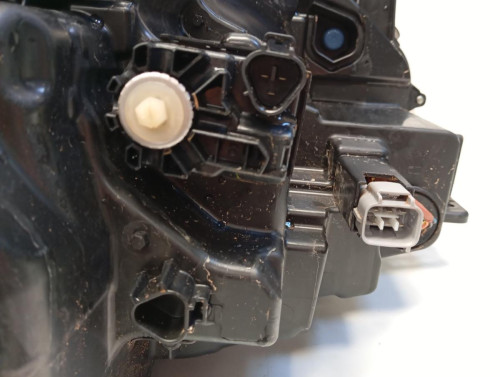  FARO IZQUIERDO, MITSUBISHI, ECLIPSE CROSS (GK0W) 