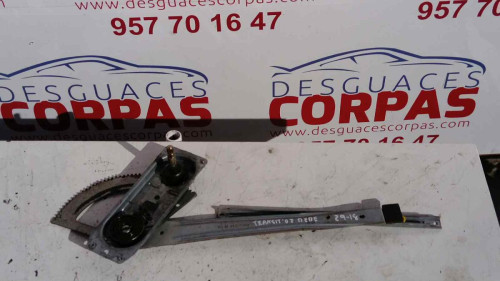 ELEVALUNAS DELANTERO DERECHO Ford TRANSIT FURGÓN MEDIO (FY) 