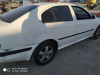  SKODA OCTAVIA BERLINA (1U2) 