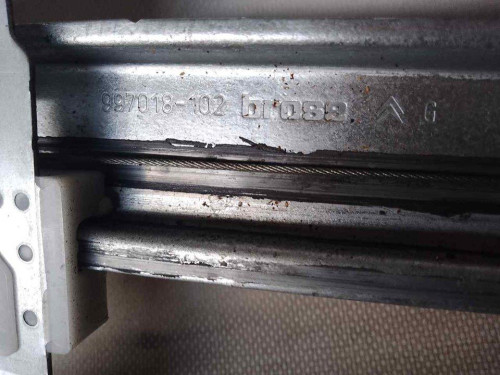 ELEVALUNAS DELANTERO IZQUIERDO Citroen C4 BERLINA 