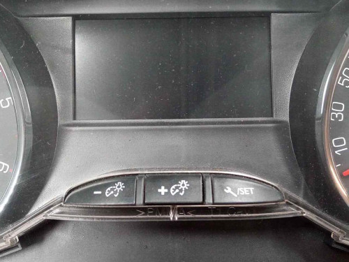  CUADRO INSTRUMENTOS PEUGEOT 208 