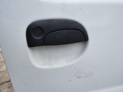 MANETA EXTERIOR DELANTERA DERECHA