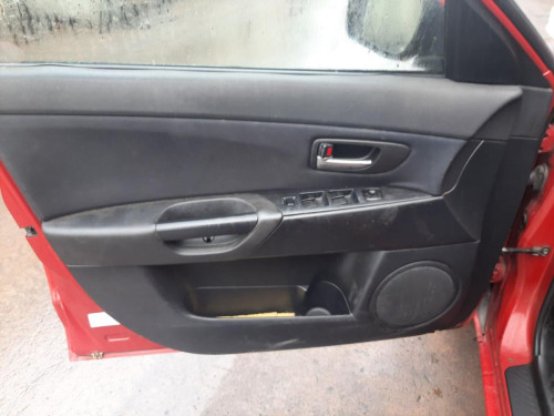 MAZDA 3 BERLINA (BK) — vehículo donante para recambios 
