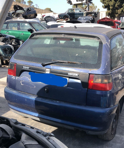 SEAT IBIZA (6K1) — автомобиль-донор на запчасти 