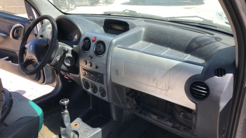 PEUGEOT PARTNER (S2) — vehículo donante para recambios 