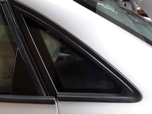 LUNA CUSTODIA TRASERA IZQUIERDA Audi A4 BERLINA (8K2) 