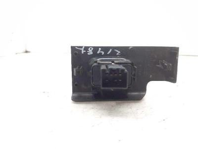 MANDO ELEVALUNAS TRASERO DERECHO, LAND ROVER, FREELANDER (LN)
